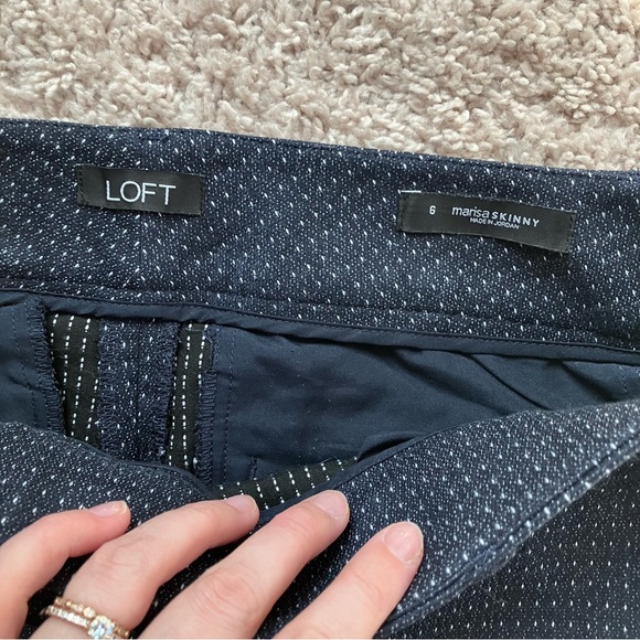 Loft trouser pants Marisa skinny size 6 navy with texture - Picture 3 of 4
